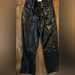 Abercrombie Vegan Leather 90’s straight pants in black size 29 x-short